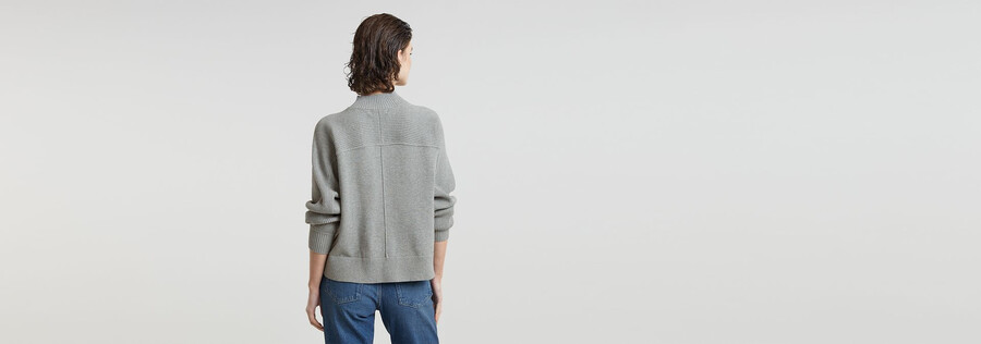 pull à col carré