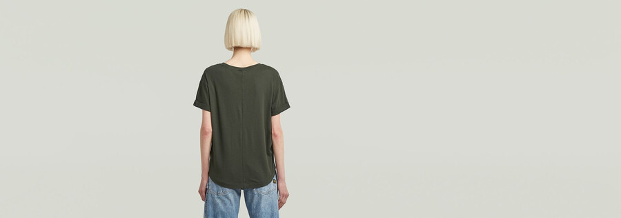haut boyfriend à manches retroussées
