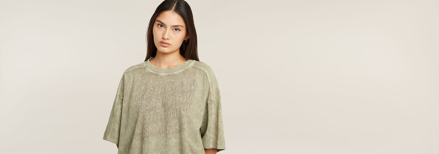 t-shirt oversize délavé à logos multiples