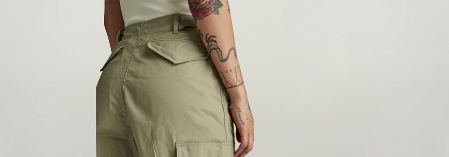 pantalon cargo court à cordon de serrage
