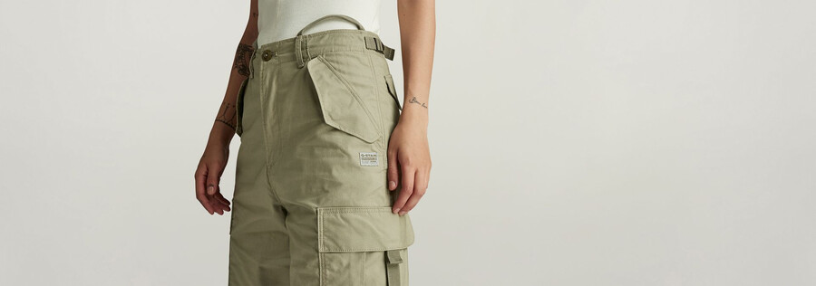 pantalon cargo court à cordon de serrage