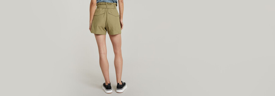 short en papier