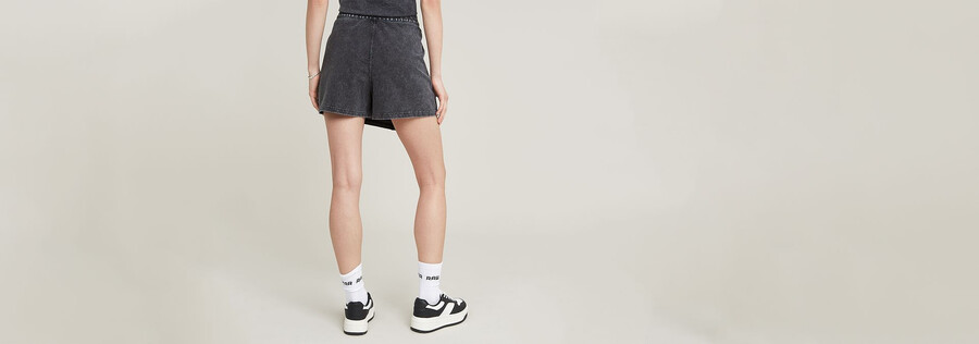 jupe-short en molleton surteinte
