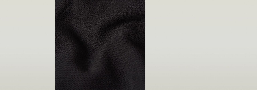 t-shirt court slim à boutons-pression dans le dos