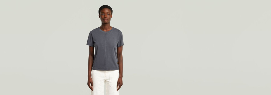 t-shirt à couture avant surteint