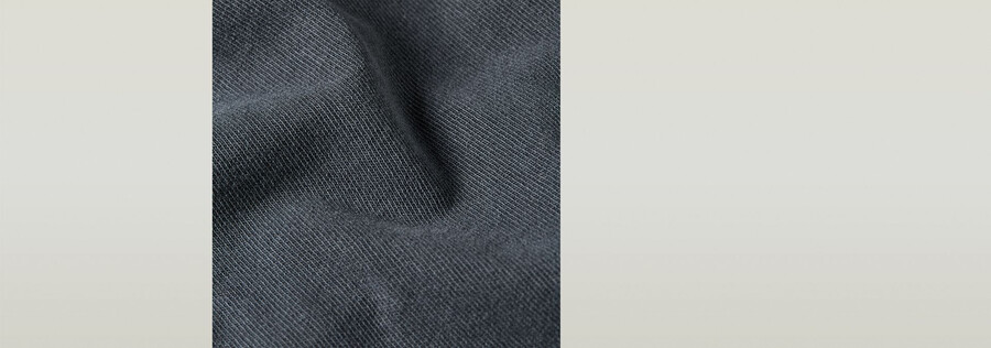 haut surteint avec logo mini g-script