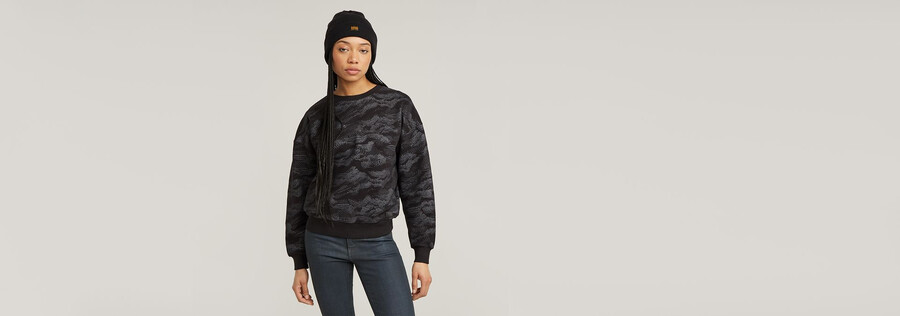 pull ample en dentelle aop