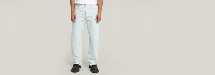 jeans amples et pliés