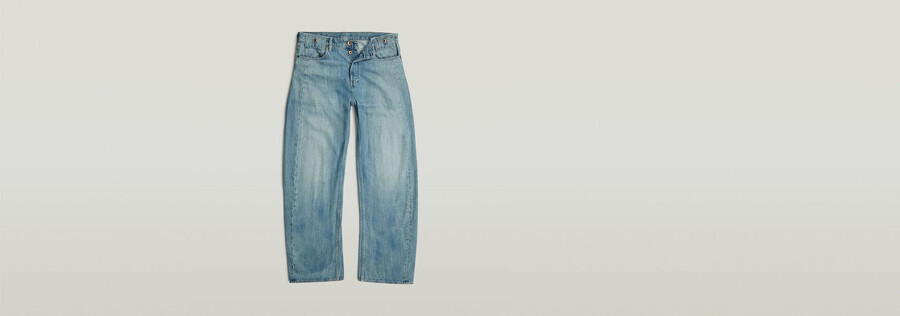 jeans amples et pliés