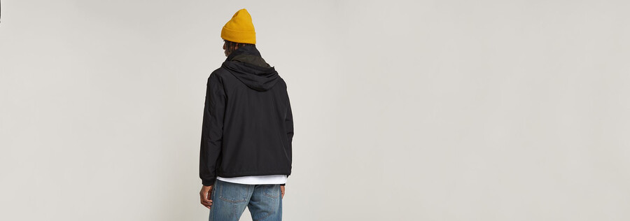 veste dexpédition légère et sportive