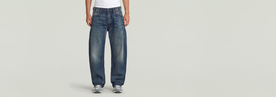 jeans amples et pliés