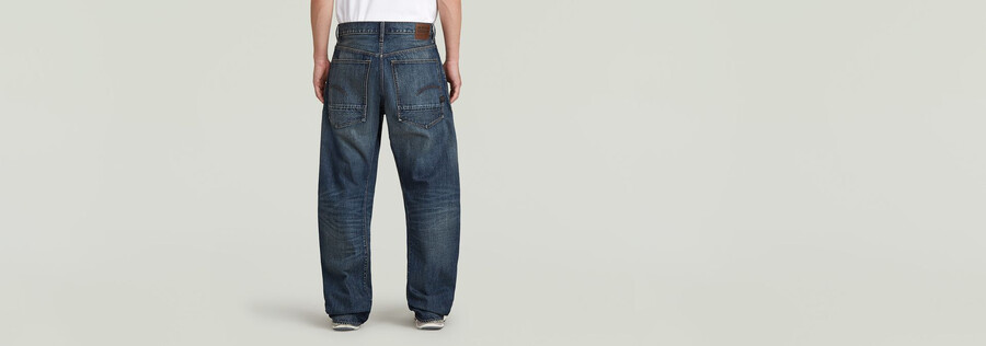 jeans amples et pliés