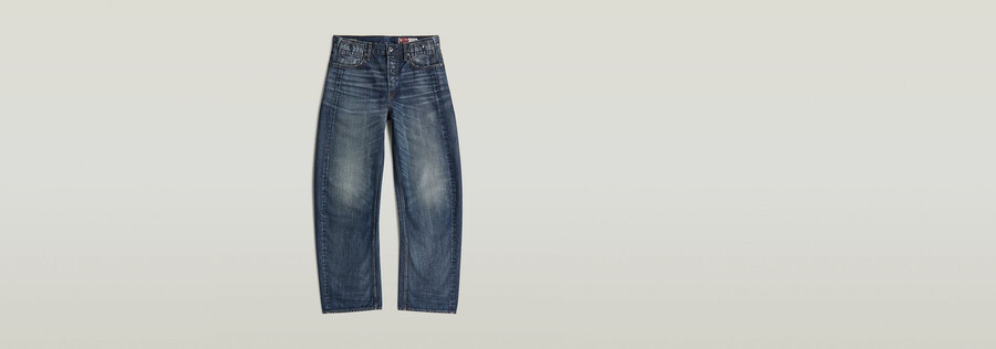 jeans amples et pliés