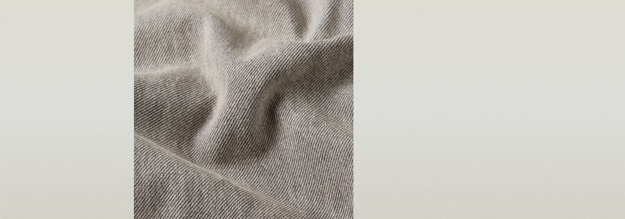 jeans amples et pliés