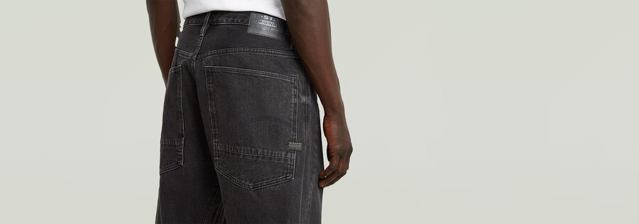 jeans amples et pliés