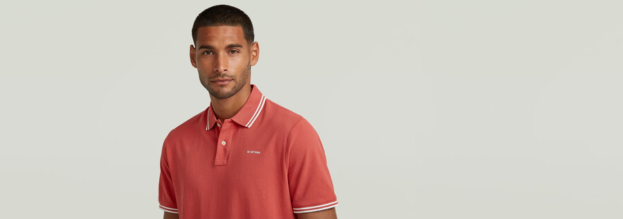 polo rayé avec logo sur la poitrine