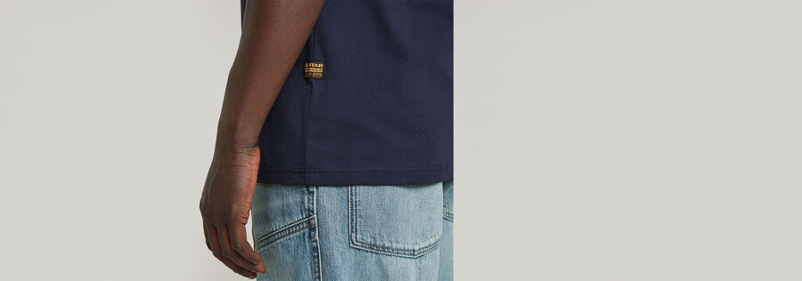 t-shirt base-s à col en v