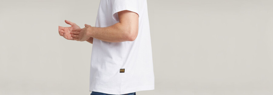 t-shirt ample avec logo central sur la poitrine