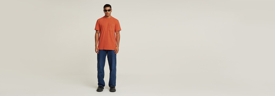 t-shirt à poche délavé
