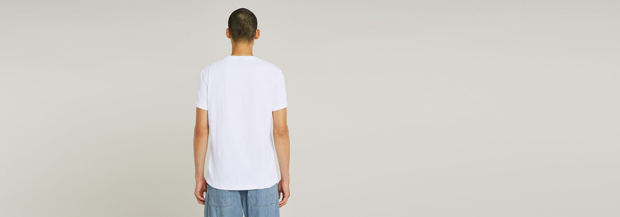 t-shirt graphique flyer