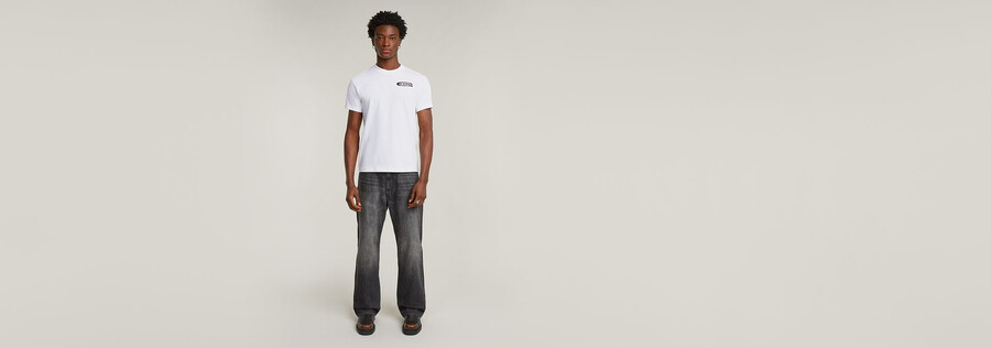 t-shirt à motif darche au dos