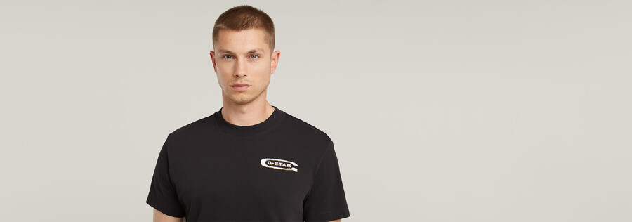 t-shirt à motif darche au dos