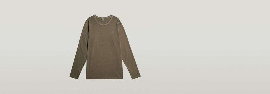 t-shirt avec logo poitrine teint en pièce