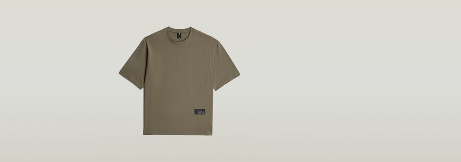 t-shirt à badge carré