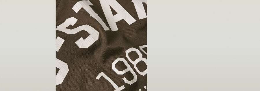 t-shirt ample à motif graphique 89 au dos