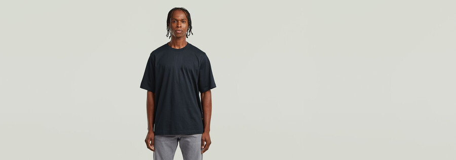t-shirt ample et carré