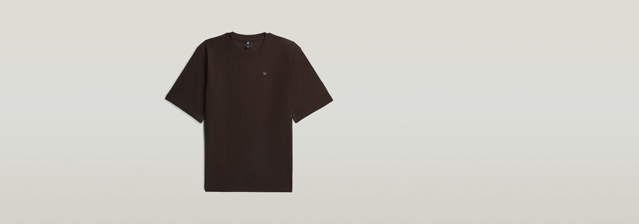 t-shirt structuré avec logo sur la poitrine